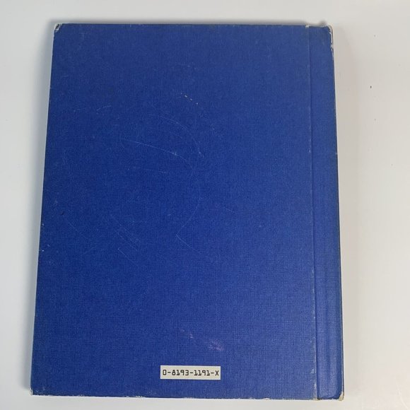 The Little Witch Sisters Calmenson Parents Magazine Press Book 1989 - Picture 4 of 4